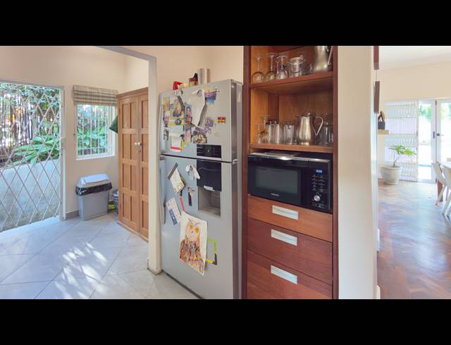 5 BEDROOM FREESTANDING FOR SALE IN GLENWOOD